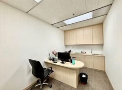 United Square (D11), Office #546344461
